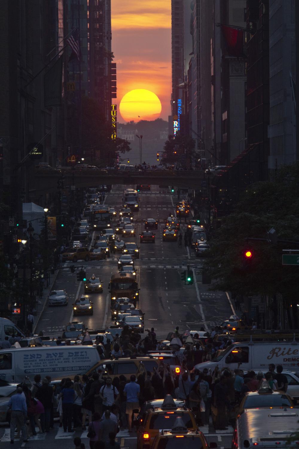 manhattanhenge-may_29_2013-6