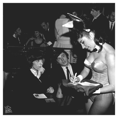 _Keith_Richards_background_look_for_it_and_The_Rolling_Stones_paying_a_visit_to_the_Playboy_Club