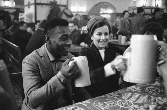 Pele with Wife Rosemarie dos Reis Cholbi Beerhouse