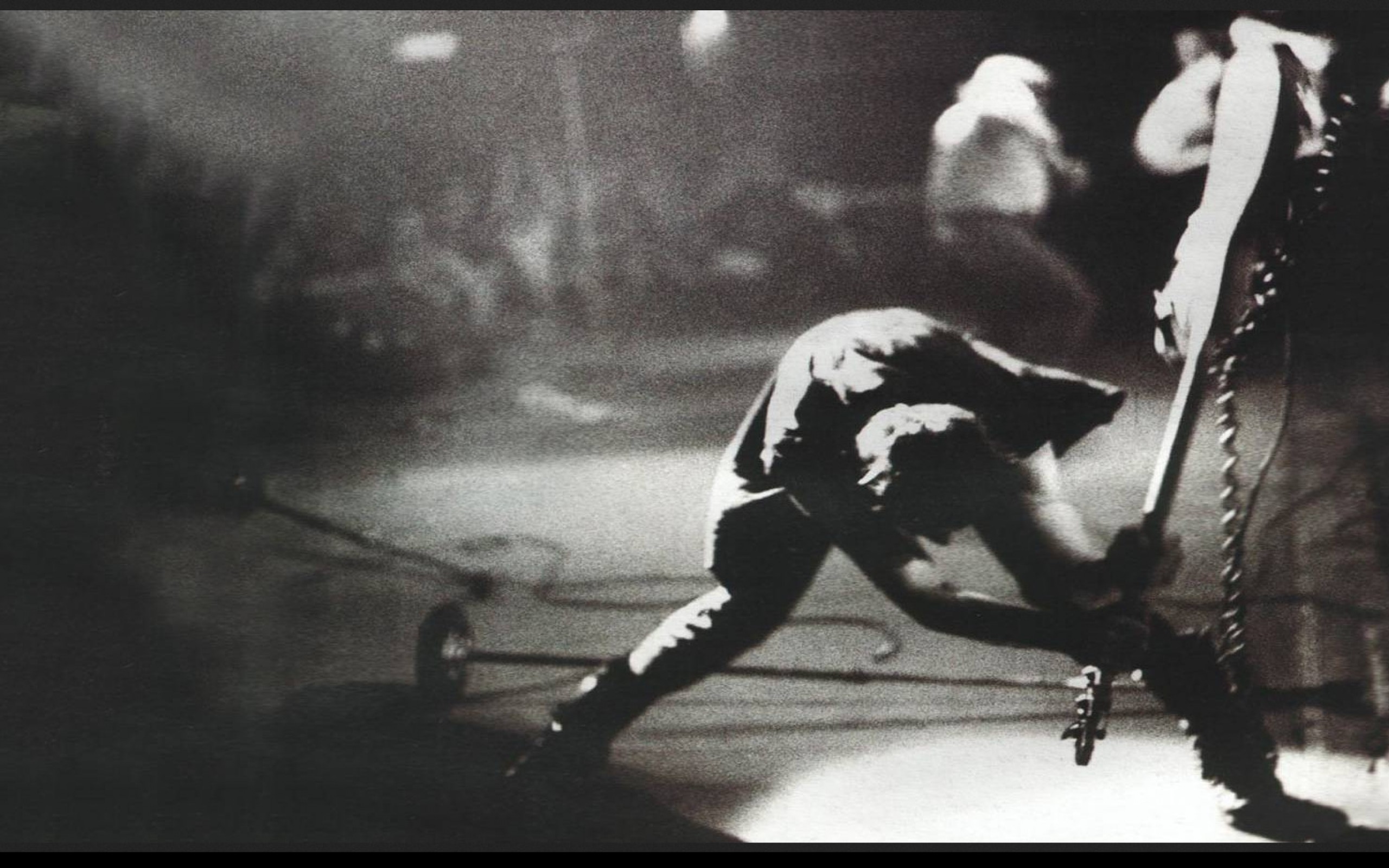 the-clash-london-calling-xpost-rmusicwallpapers