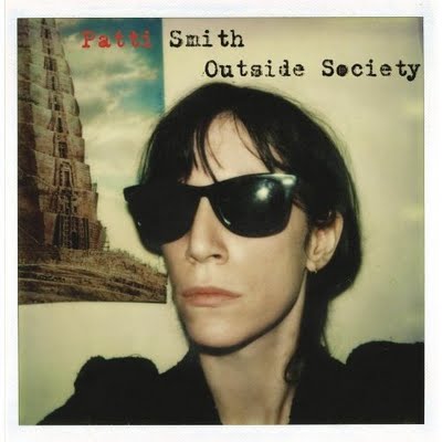 Patti_Smith_Outside_Society_2011_C4
